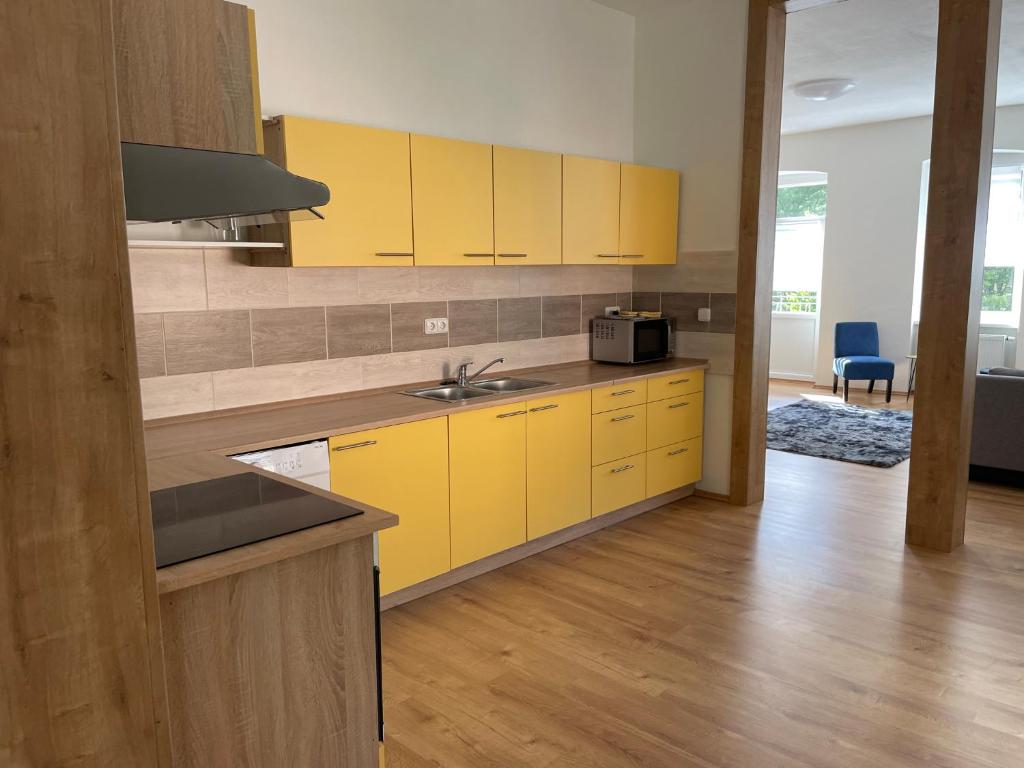 Apartments Badallee 4 room 6